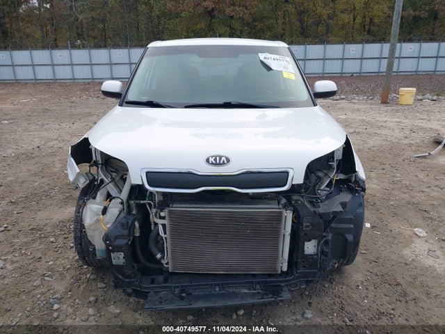 KIA Soul 2015 KNDJN2A24F7228567 Image 13