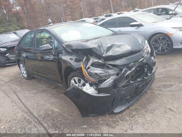 Toyota COROLLA LE 2022 5YFEPMAE4NP302763 Image 1