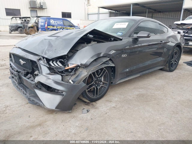 Ford MUSTANG GT 2018 1FA6P8CF2J5122549 Image 2