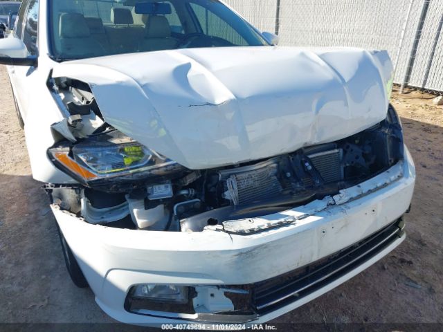 1VWBS7A33GC017076 Volkswagen Passat 1.8t Se