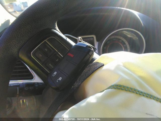 3C4PDCBB6KT718886 Dodge JOURNEY SE