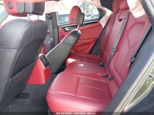 2017 PORSCHE MACAN WP1AB2A57HLB13389 Photo 7