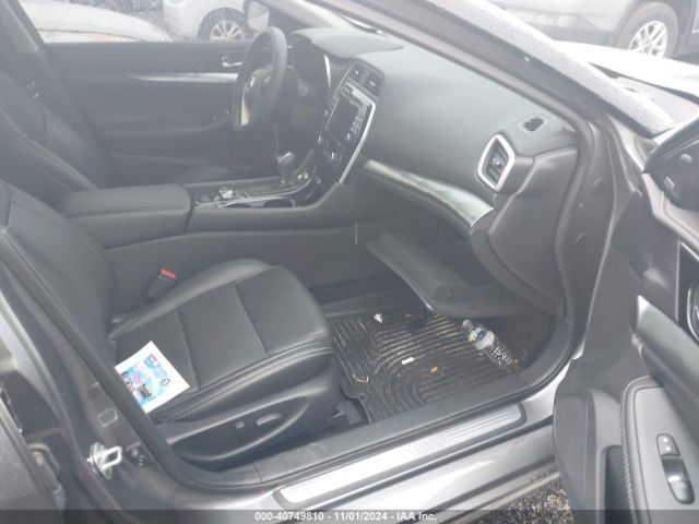 1N4AA6AV5KC375565 Nissan Maxima 3.5 Sl