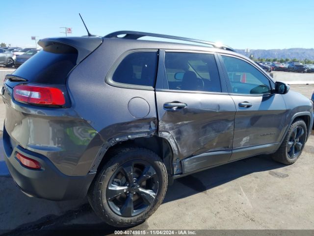 1C4PJMCX7JD506477 Jeep Cherokee Latitude 4x4