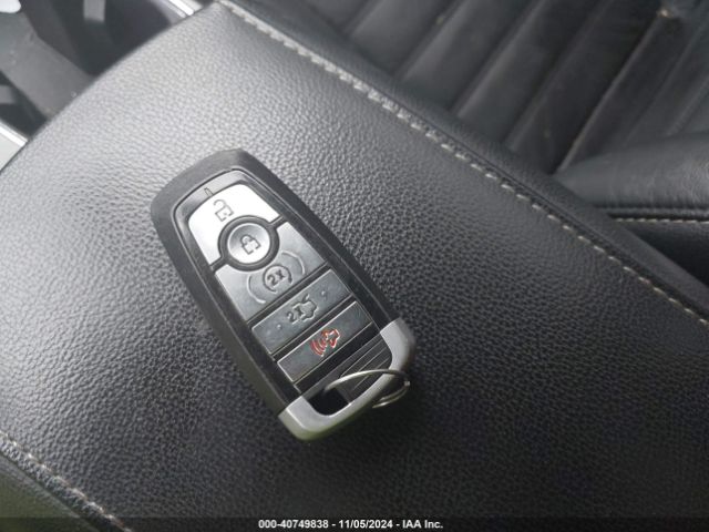 3FA6P0HD9HR305009 Ford FUSION SE