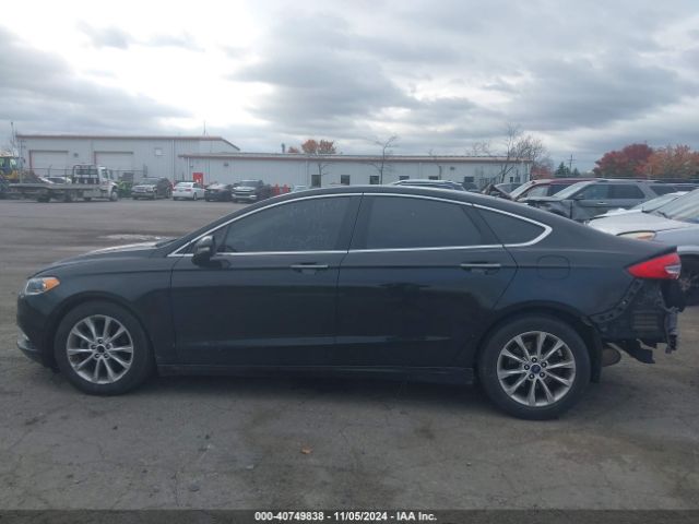 3FA6P0HD9HR305009 Ford FUSION SE