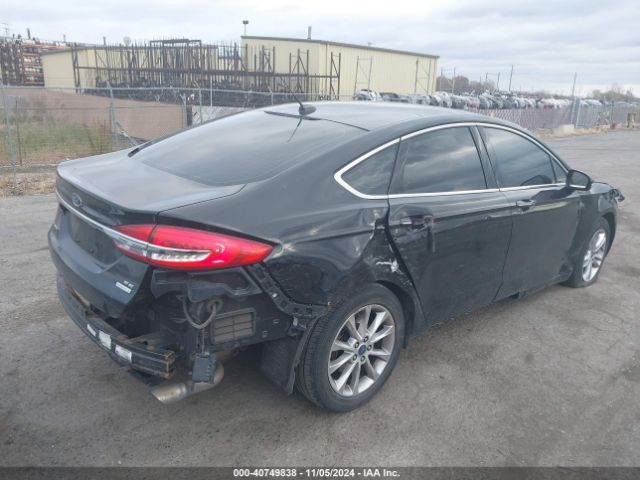 3FA6P0HD9HR305009 Ford FUSION SE