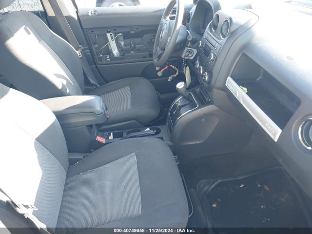1C4NJDBB5HD104996 Jeep Compass Sport 4x4