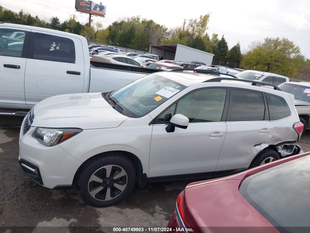 Subaru Forester 2.5i Limited 2017 JF2SJARC9HH419293 Image 14
