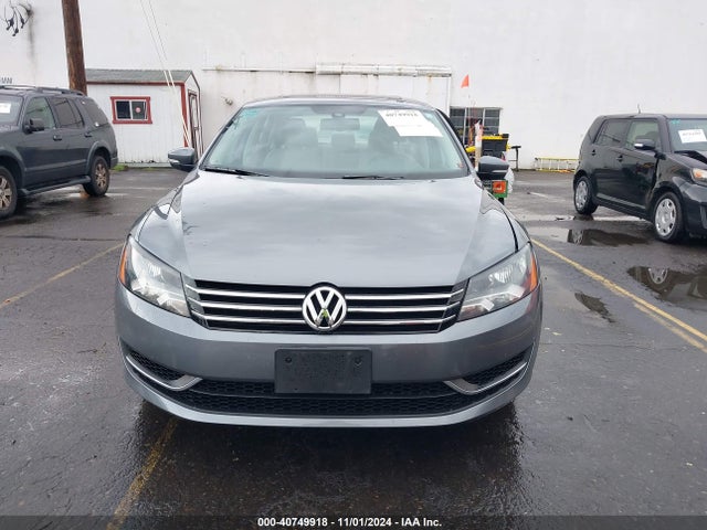 1VWBP7A32EC002213 Volkswagen Passat 2.5l Se
