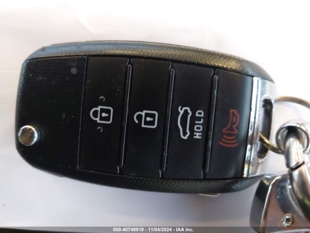 KIA Optima Lx 2019 5XXGT4L31KG277387 Image 11
