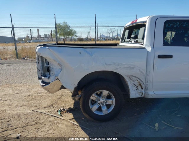 3C6RR6KT7LG290185 RAM 1500 Classic Tradesman  4x2 5'7 Box