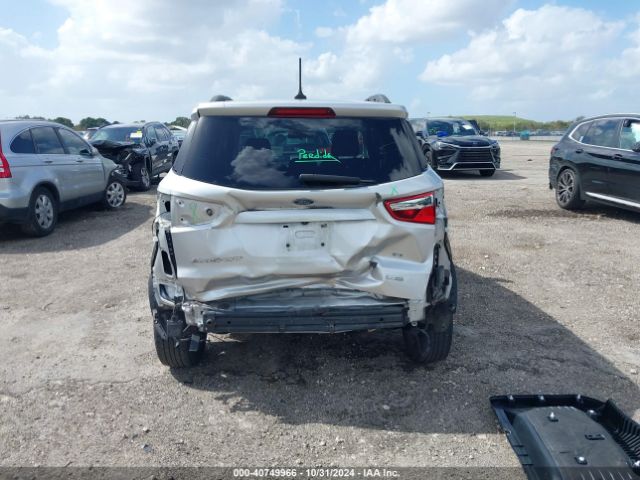 MAJ3P1TE5JC225977 Ford Ecosport Se