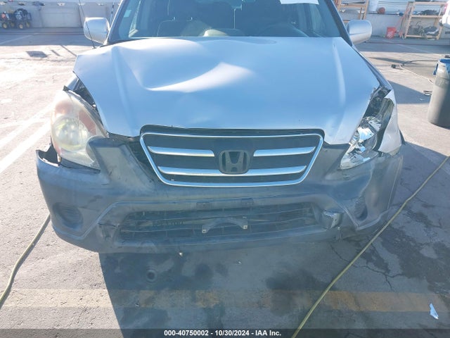 40750002 :رقم المزاد ، JHLRD78805C053837 vin ، 2005 Honda Cr-v Ex مزاد بيع