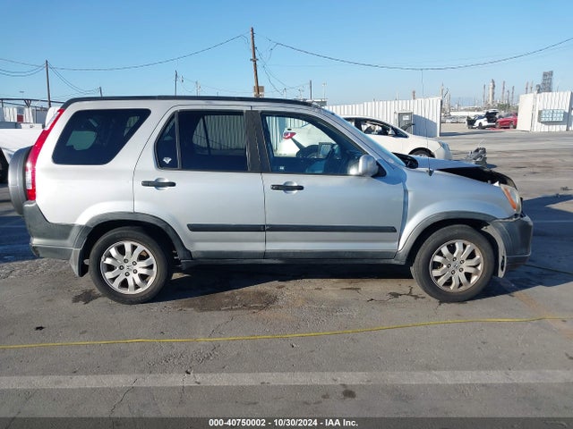 40750002 :رقم المزاد ، JHLRD78805C053837 vin ، 2005 Honda Cr-v Ex مزاد بيع