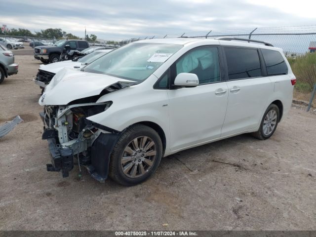 5TDDZ3DC5HS185832 Toyota Sienna Limited 7 Passenger