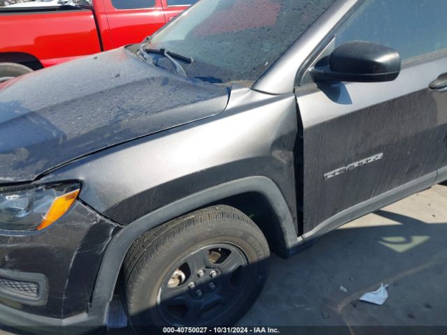 3C4NJCAB2JT265673 Jeep Compass Sport Fwd