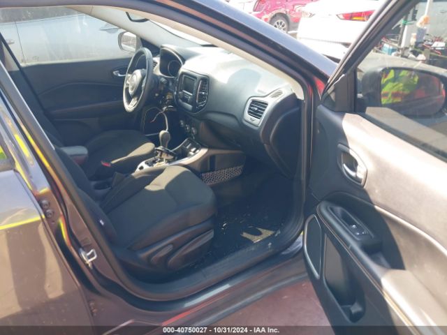 3C4NJCAB2JT265673 Jeep Compass Sport Fwd