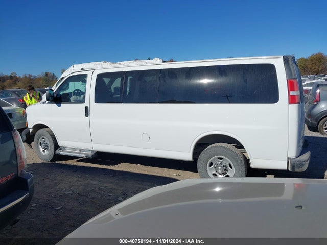 Chevrolet Express 3500 Lt 2017 1GBZGPFG9H1195140 Image 14