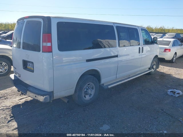 Chevrolet Express 3500 Lt 2017 1GBZGPFG9H1195140 Image 4