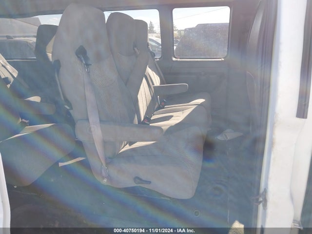 Chevrolet Express 3500 Lt 2017 1GBZGPFG9H1195140 Image 8