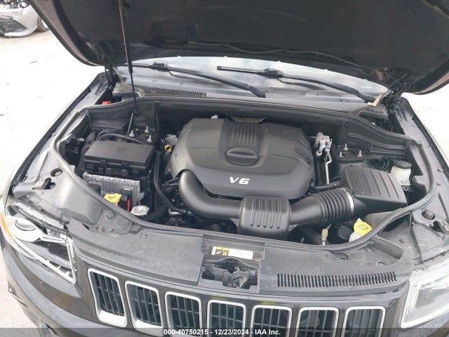 1C4RJEAG5FC727607 Jeep Grand Cherokee Laredo