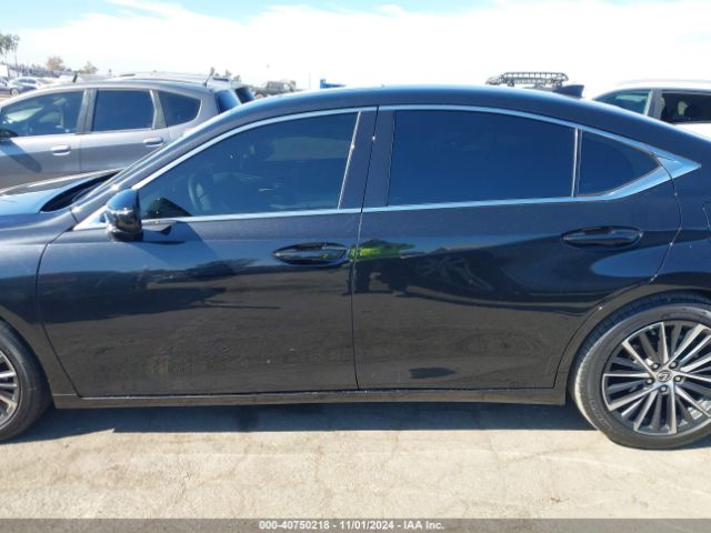 58ADA1C15RU053988 Lexus ES 300H