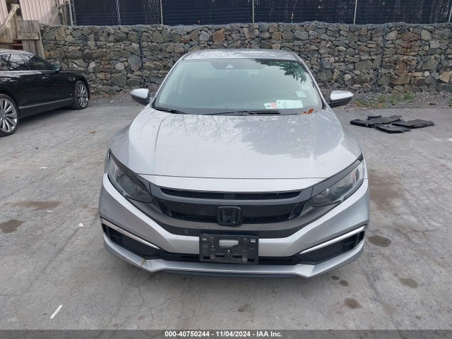 40750244 :رقم المزاد ، 2HGFC2F61KH588094 vin ، 2019 Honda Civic Lx مزاد بيع