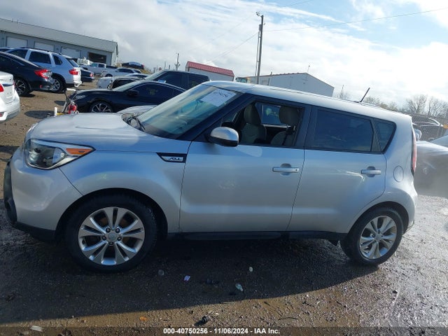 KIA SOUL + 2015 KNDJP3A52F7802190 Image 13