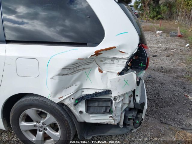 5TDKK3DC3FS563235 Toyota Sienna Le 8 Passenger