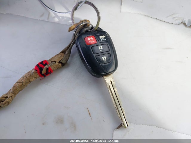 Toyota COROLLA LE 2018 2T1BURHE1JC103744 Image 11