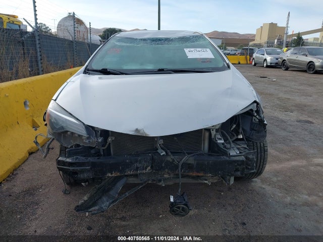 Toyota COROLLA LE 2018 2T1BURHE1JC103744 Image 13