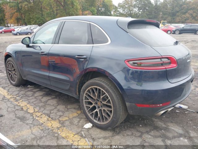 2016 PORSCHE MACAN WP1AB2A55GLB51122 Photo 2