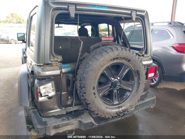 1C4HJXDN8LW120869 Jeep Wrangler Unlimited Sport Altitude 4x4