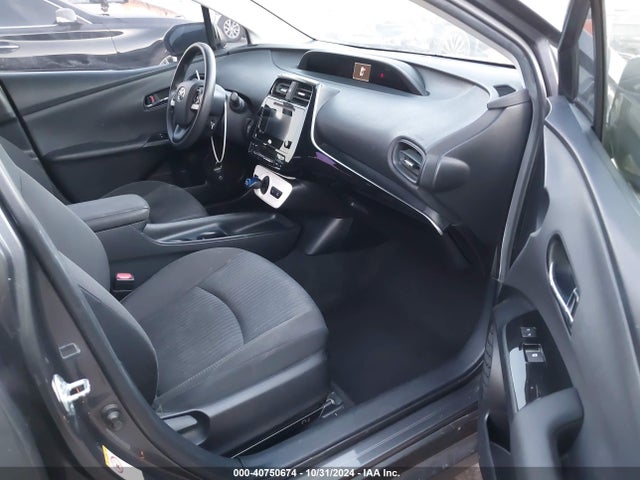 Toyota Prius Two 2016 JTDKBRFU6G3011868 Image 5