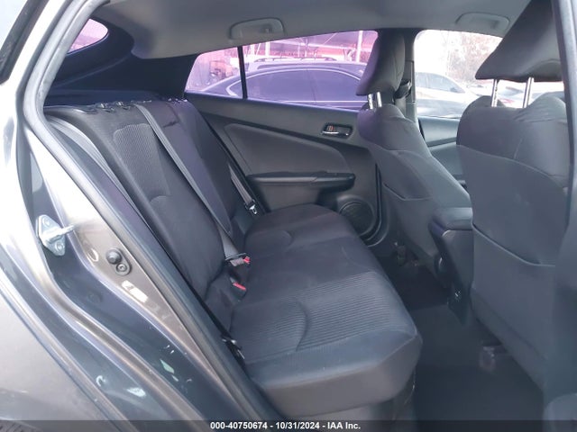 Toyota Prius Two 2016 JTDKBRFU6G3011868 Image 8