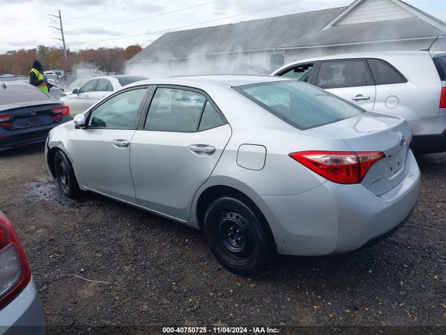 Toyota COROLLA LE 2017 2T1BURHE9HC849482 Image 3