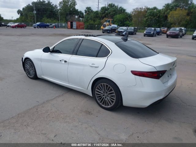 ZARFAECN6J7594197 Alfa Romeo Giulia Ti Lusso Rwd