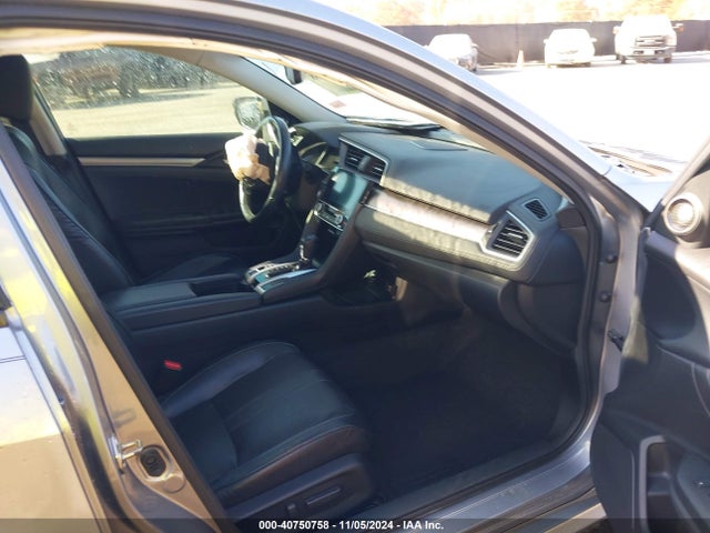 Honda Civic Touring 2016 19XFC1F91GE202229 Image 5