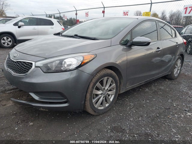 KIA FORTE LX 2016 KNAFX4A62G5560290 Image 2