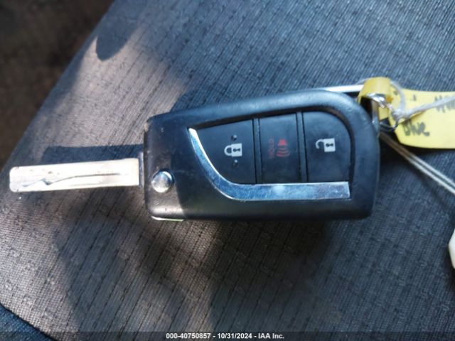 JTNKHMBX8J1011452 Toyota C-HR XLE