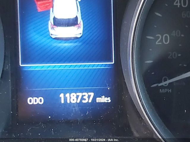 JTNKHMBX8J1011452 Toyota C-HR XLE