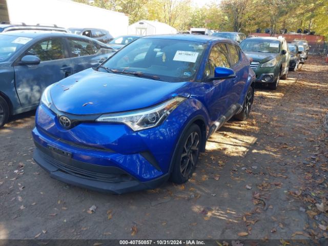 JTNKHMBX8J1011452 Toyota C-HR XLE
