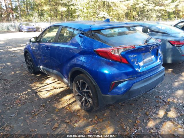 JTNKHMBX8J1011452 Toyota C-HR XLE