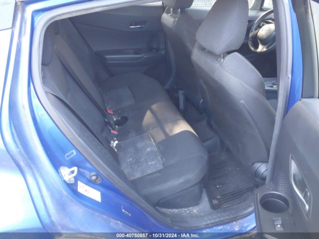 JTNKHMBX8J1011452 Toyota C-HR XLE