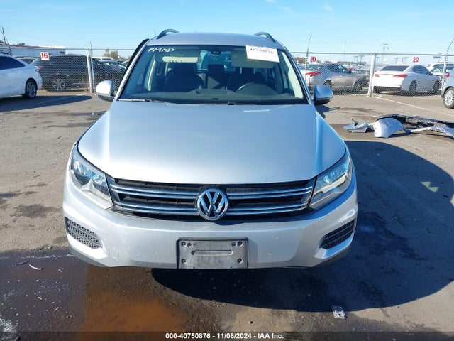 WVGAV7AX8HK034130 Volkswagen Tiguan 2.0t/2.0t S