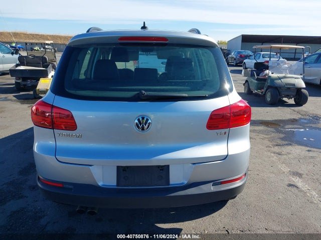 WVGAV7AX8HK034130 Volkswagen Tiguan 2.0t/2.0t S