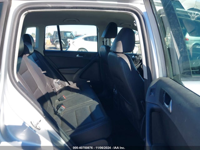 WVGAV7AX8HK034130 Volkswagen Tiguan 2.0t/2.0t S