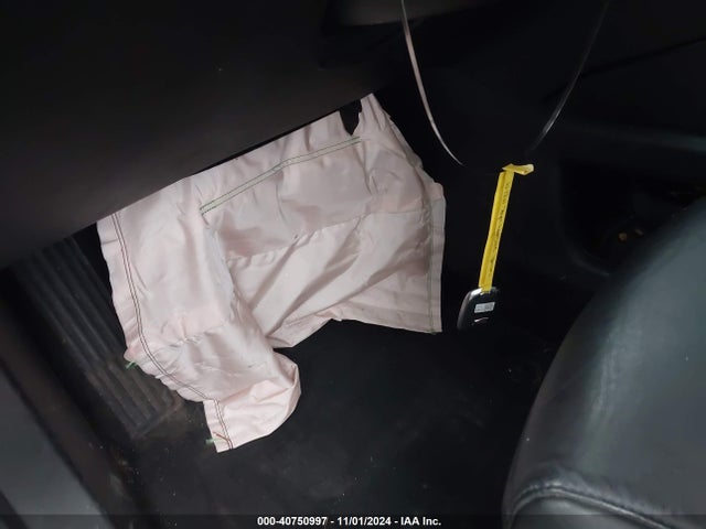 2019 CADILLAC XT5 1GYKNCRS1KZ242126 Photo 10