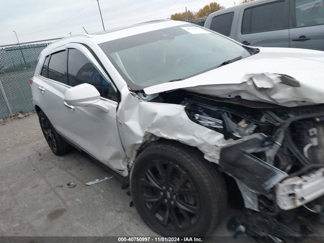 1GYKNCRS1KZ242126 Cadillac XT5 LUXURY